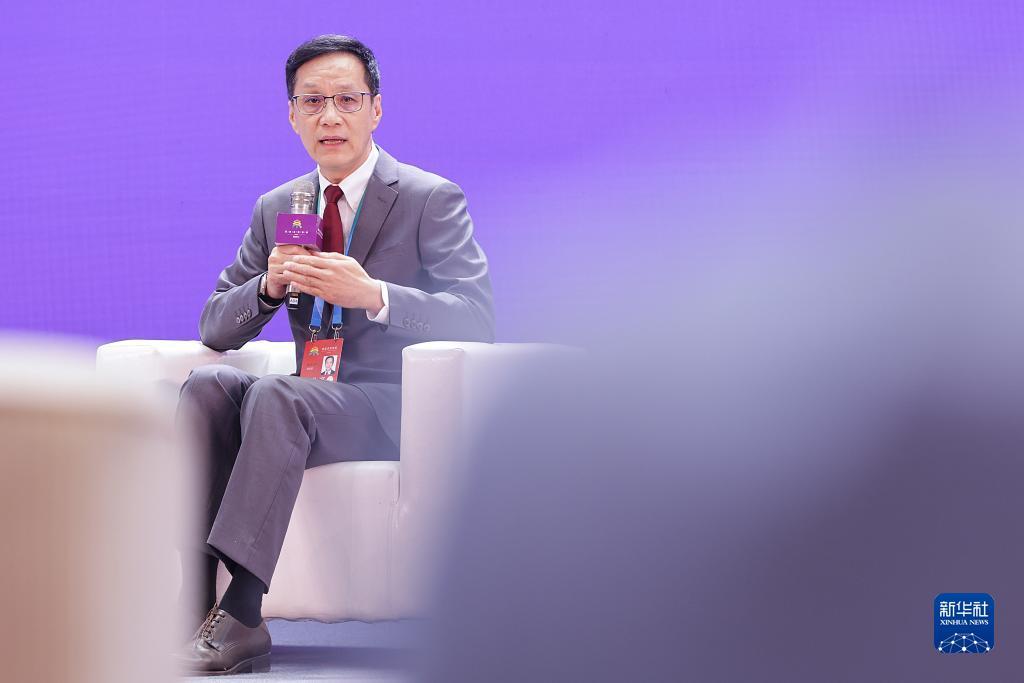 兔牙棋牌娱乐
